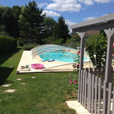 Studio Avec Piscine Privee Jardin Clos Et Wifi A Saint Jean D'Angely エクステリア 写真