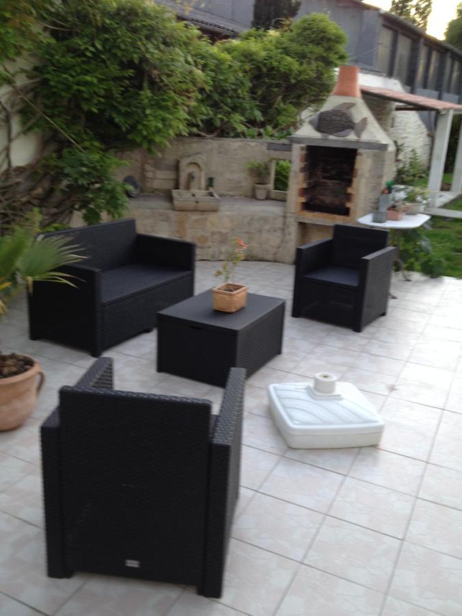Studio Avec Piscine Privee Jardin Clos Et Wifi A Saint Jean D'Angely エクステリア 写真